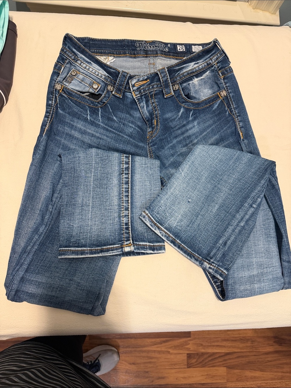 Miss Me Women's Boot Cut Jeans in Faded Blue Denim